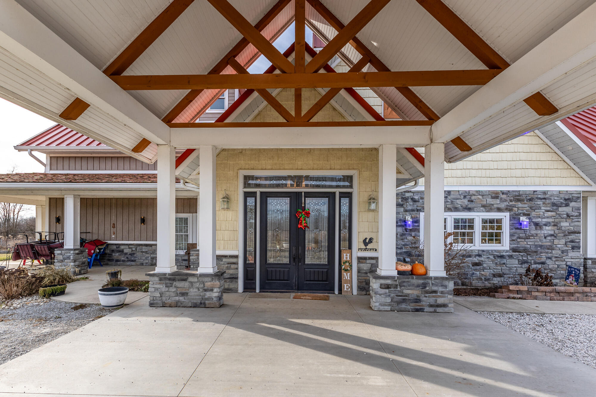 10222 Augusta Lane, Piqua, Ohio 45356