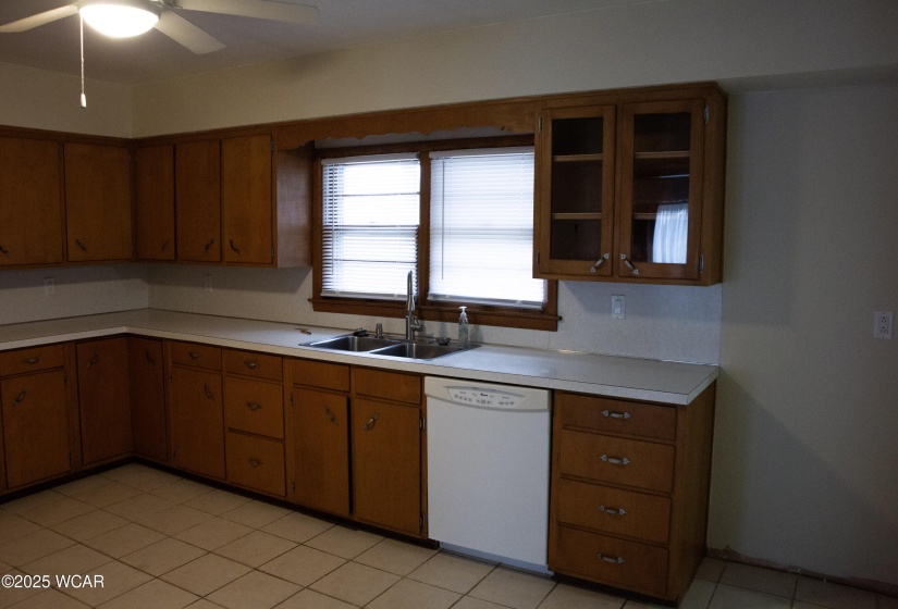 324 Elm Street, Spencerville, Ohio, 3 Bedrooms Bedrooms, ,1 BathroomBathrooms,Residential,For Sale,Elm,305941