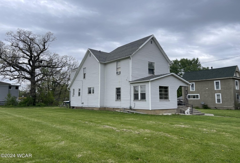 1036-38 High Street, Lima, Ohio, 3 Bedrooms Bedrooms, ,2 BathroomsBathrooms,Residential Income,For Sale,High,303829