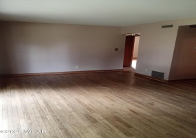 1221 Union Street, Fostoria, Ohio, 16 Bedrooms Bedrooms, ,8 BathroomsBathrooms,Residential Income,For Sale,Union,305949