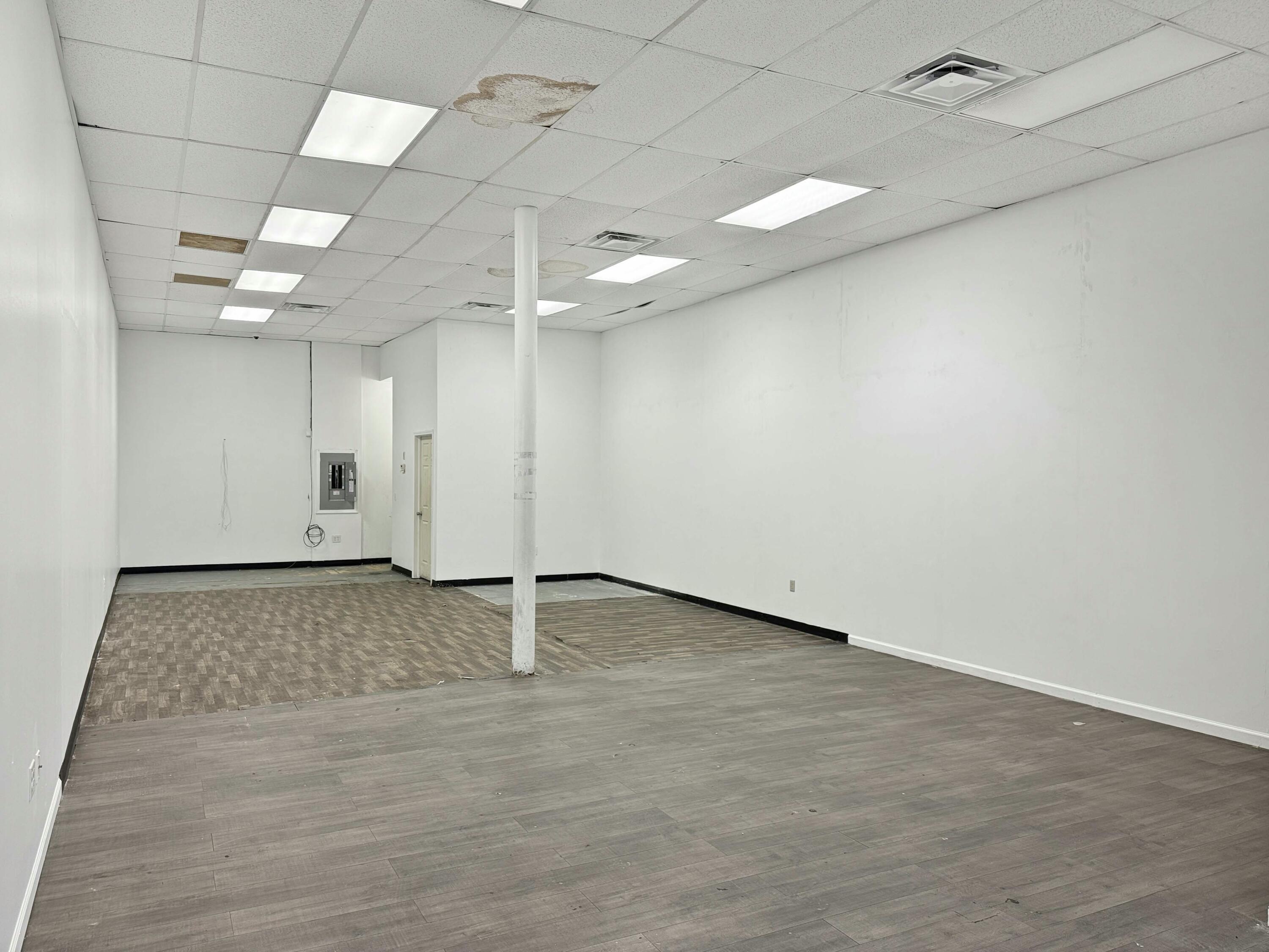 1718 Main Street, Springfield, Ohio 45503