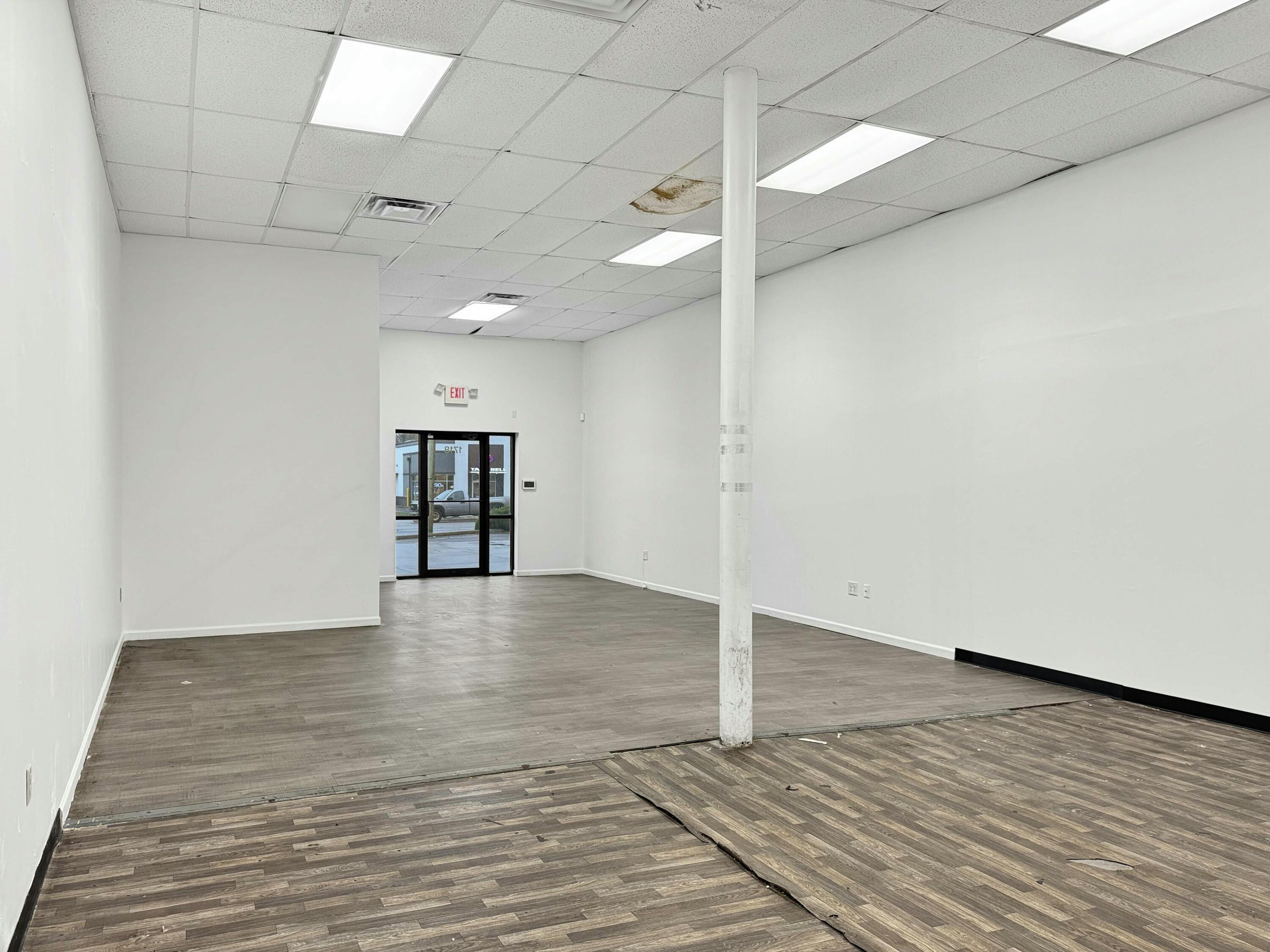 1718 Main Street, Springfield, Ohio 45503