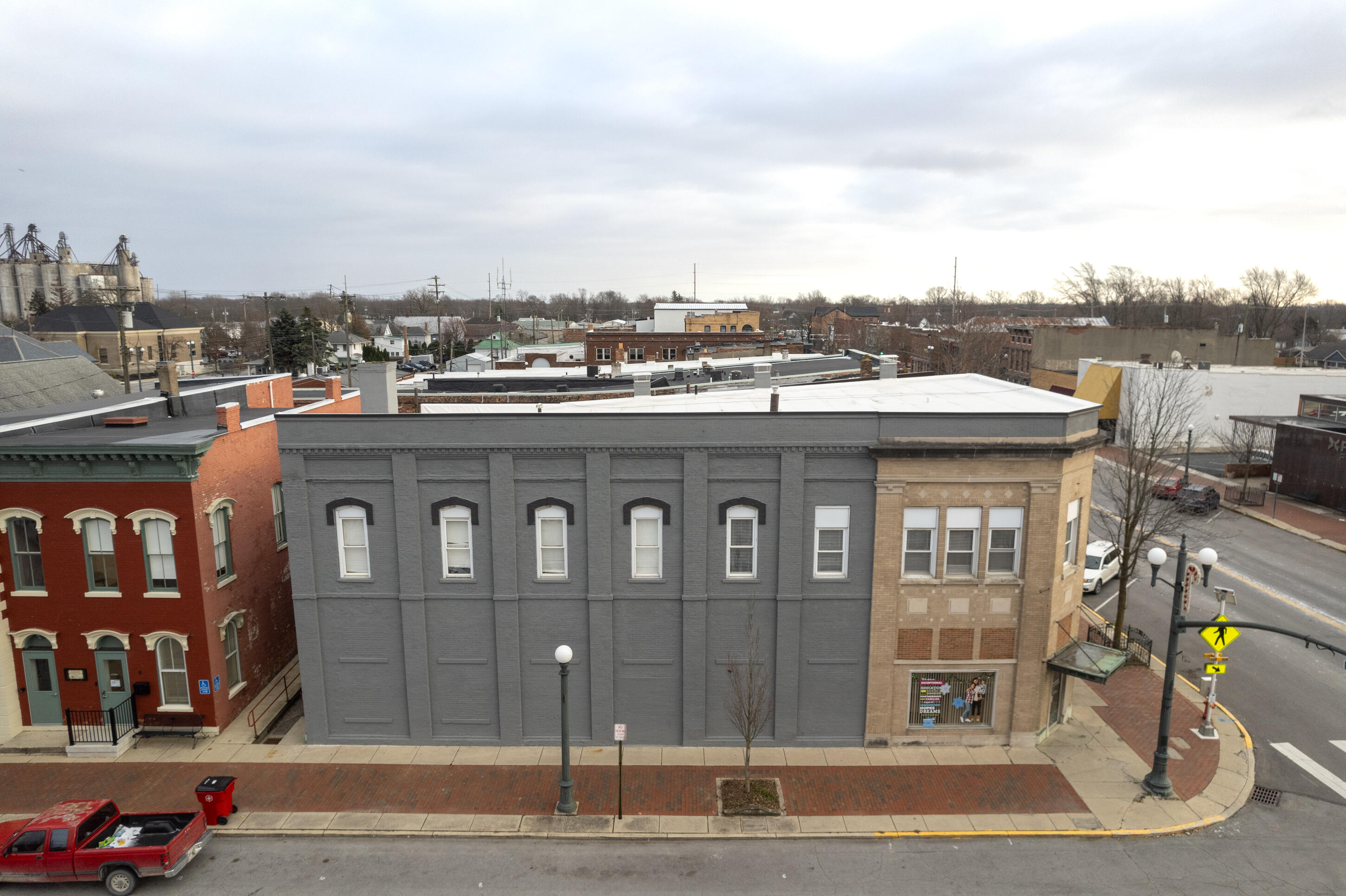 50-52 Main Street, London, Ohio 43140