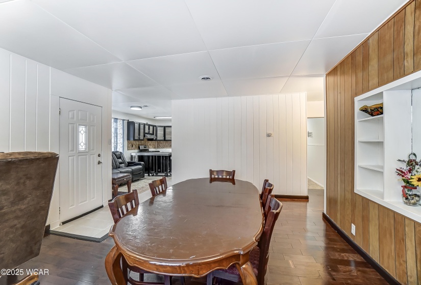 1919 Oakland Parkway, Lima, Ohio, 2 Bedrooms Bedrooms, ,2 BathroomsBathrooms,Residential,For Sale,Oakland,305963