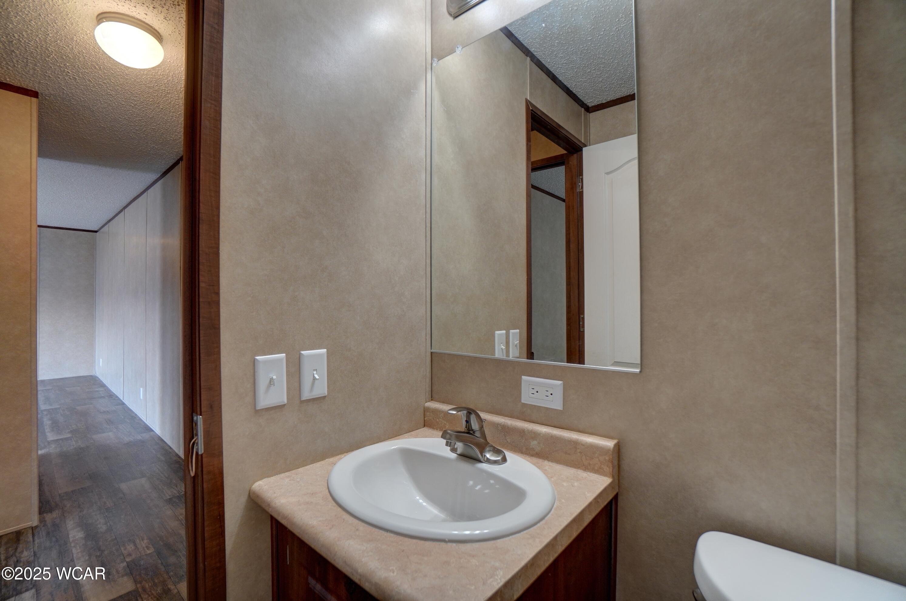1503 Findlay Road, Lima, Ohio