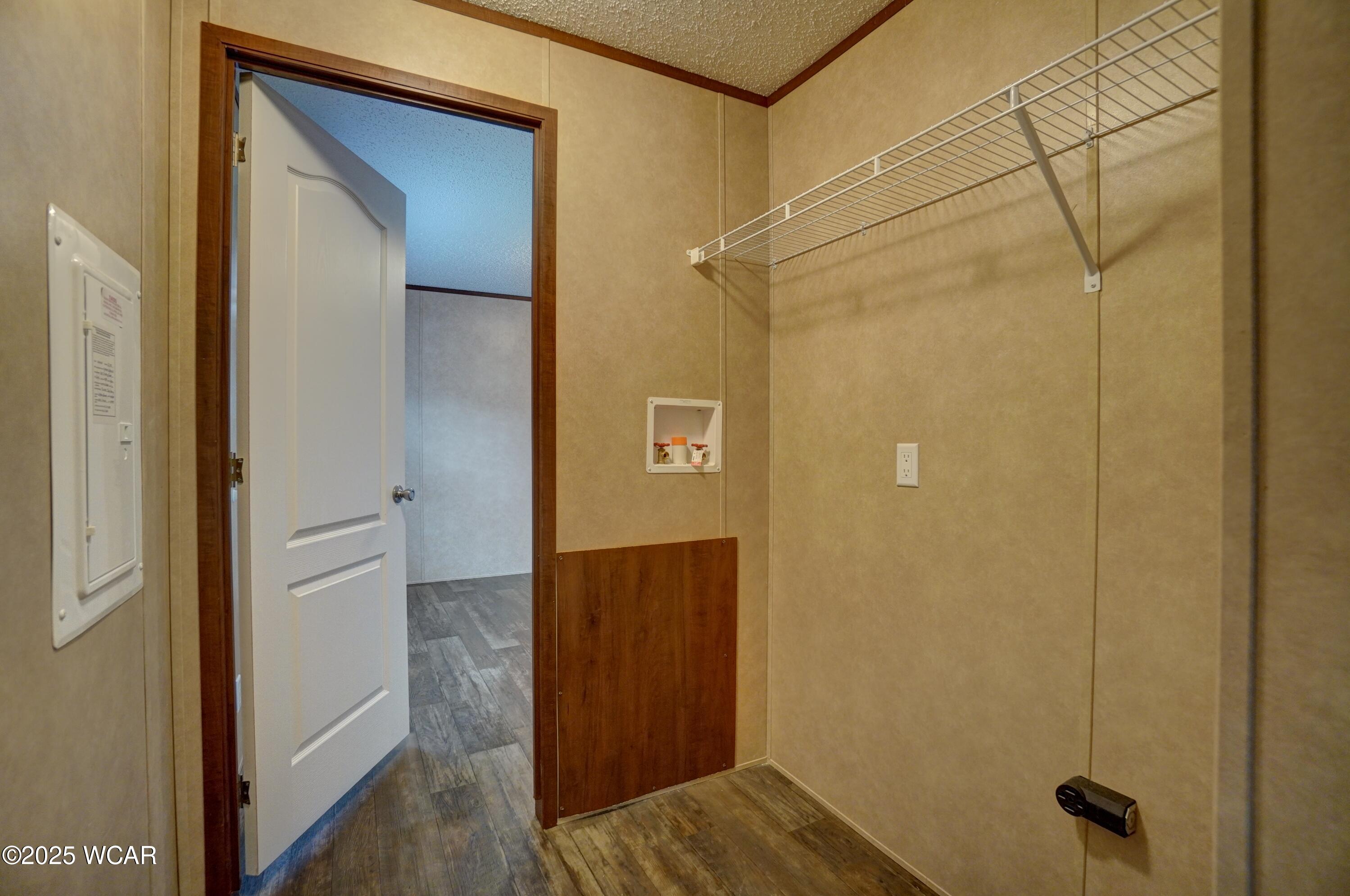1503 Findlay Road, Lima, Ohio