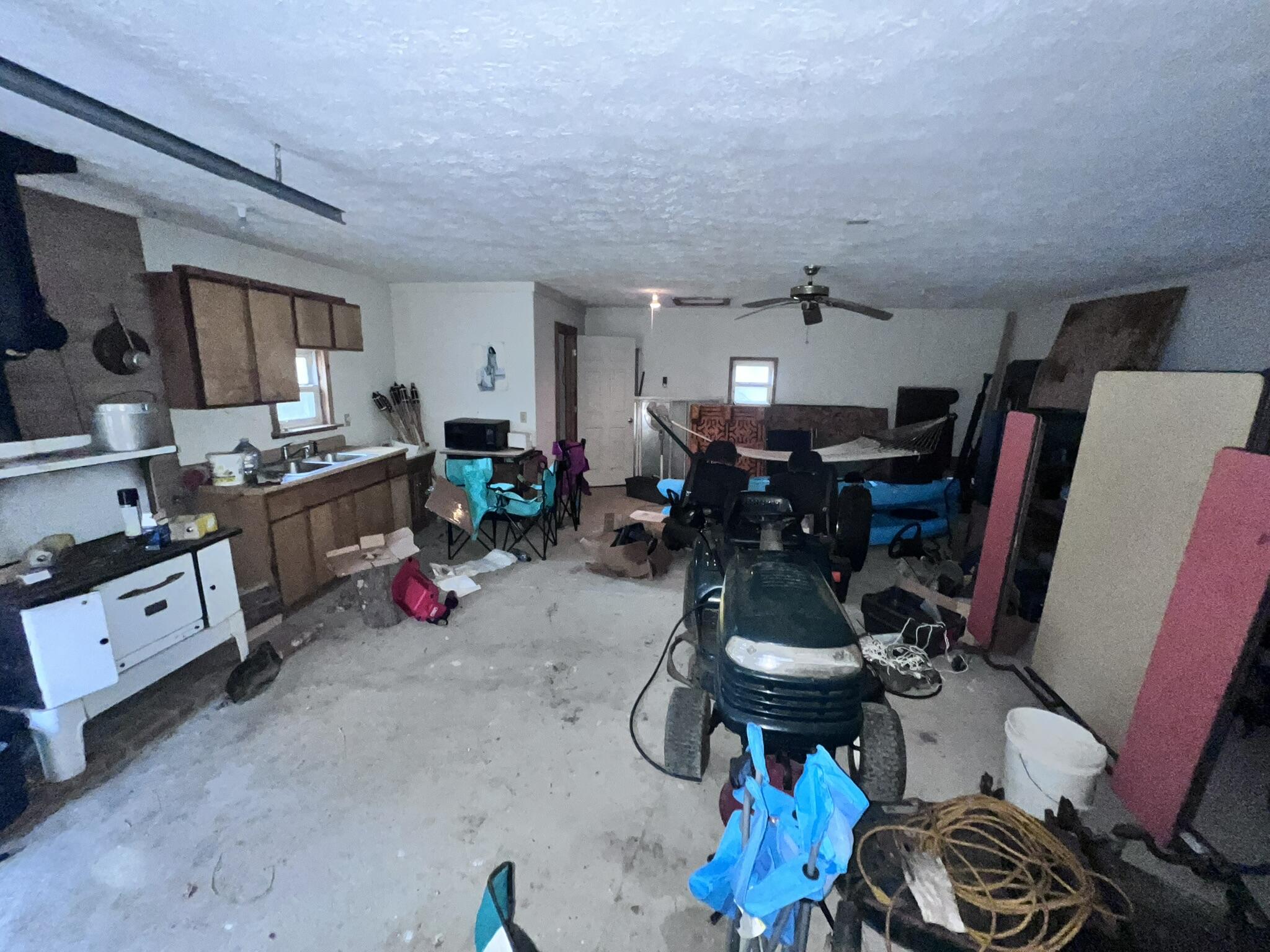 6250 Willowdale Road, Springfield, Ohio 45502