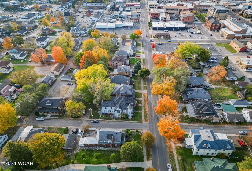 220 Chillicothe Avenue, Bellefontaine, Ohio, 7 Bedrooms Bedrooms, ,3 BathroomsBathrooms,Residential,For Sale,Chillicothe,305559