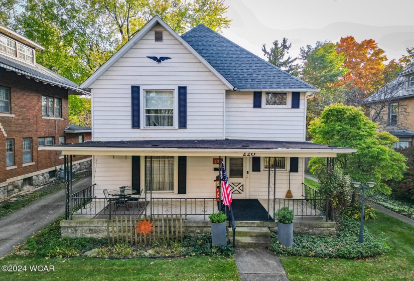 220 Chillicothe Avenue, Bellefontaine, Ohio, 7 Bedrooms Bedrooms, ,3 BathroomsBathrooms,Residential,For Sale,Chillicothe,305559