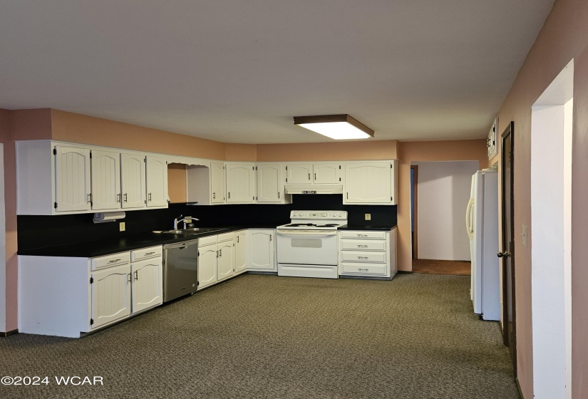 1581 Walnut Ct Court, Lima, Ohio, 4 Bedrooms Bedrooms, ,2 BathroomsBathrooms,Residential,For Sale,Walnut Ct,306076
