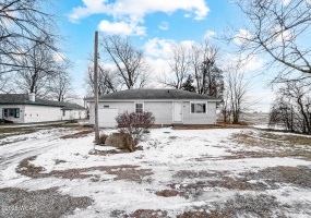 5014 Rd 33, Payne, Ohio, 2 Bedrooms Bedrooms, ,1 BathroomBathrooms,Residential,For Sale,Rd 33,306085