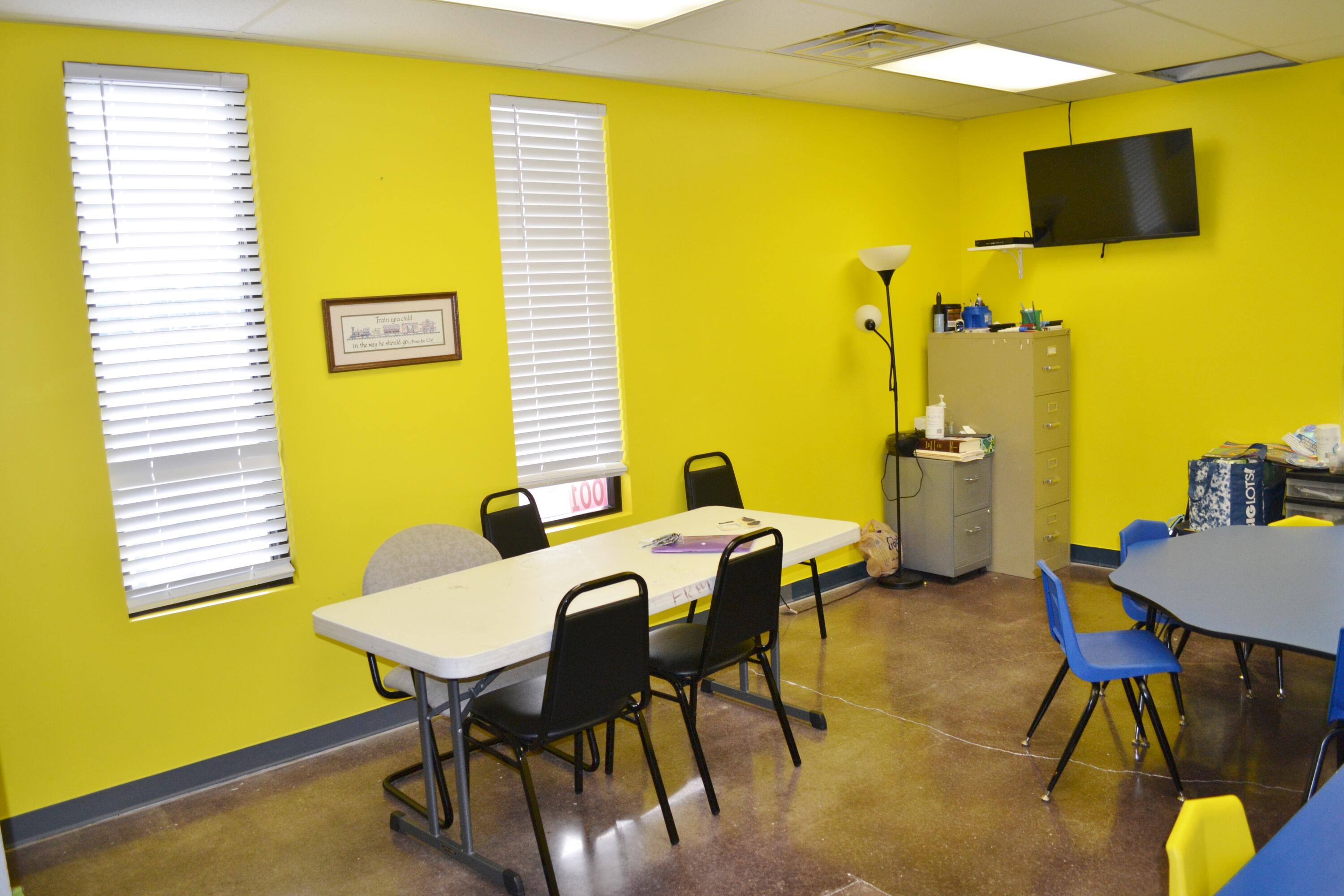 1100 Sunset Avenue, Springfield, Ohio 45505