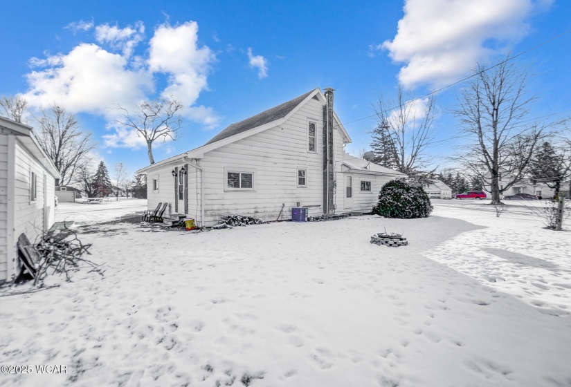 305 Short Street, Ohio City, Ohio, 4 Bedrooms Bedrooms, ,1 BathroomBathrooms,Residential,For Sale,Short,306108