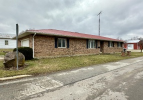 115 Lynn Street, Palestine, Ohio 45352, 3 Bedrooms Bedrooms, ,2 BathroomsBathrooms,Residential,For Sale,Lynn,1036579