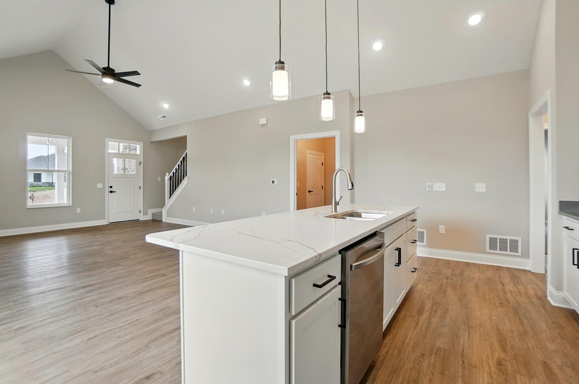 1505 Kingsgate Road, Springfield, Ohio 45503