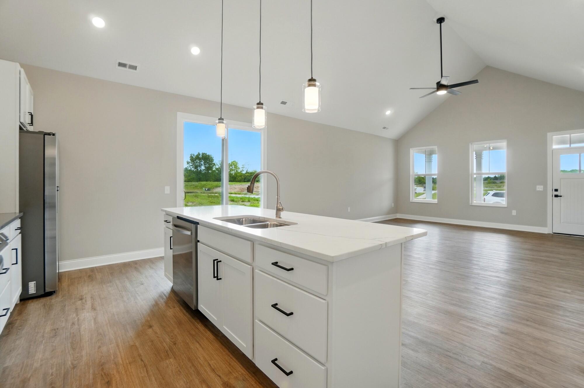 1505 Kingsgate Road, Springfield, Ohio 45503