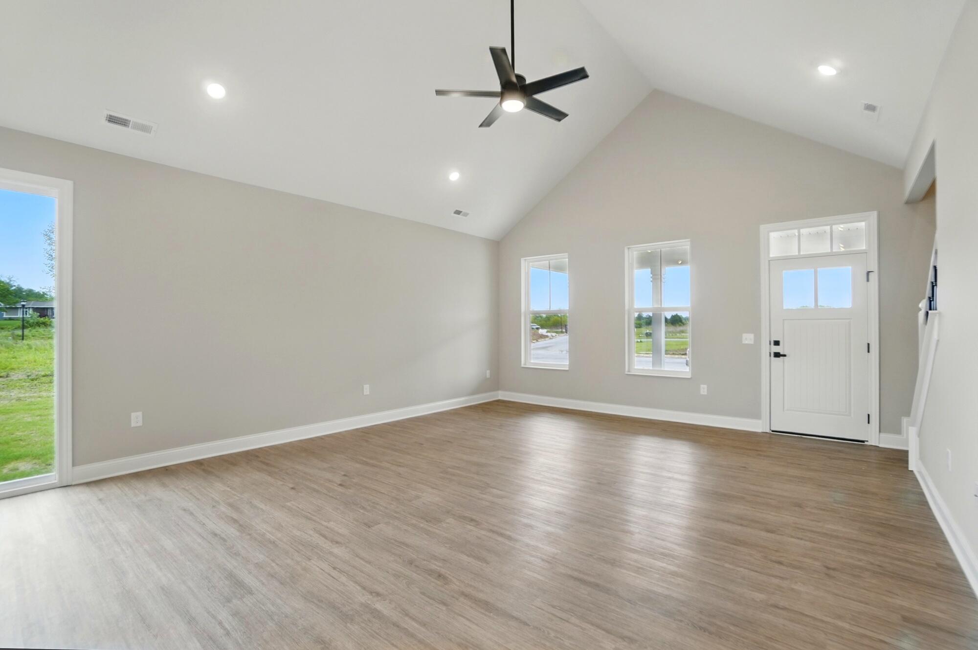 1505 Kingsgate Road, Springfield, Ohio 45503