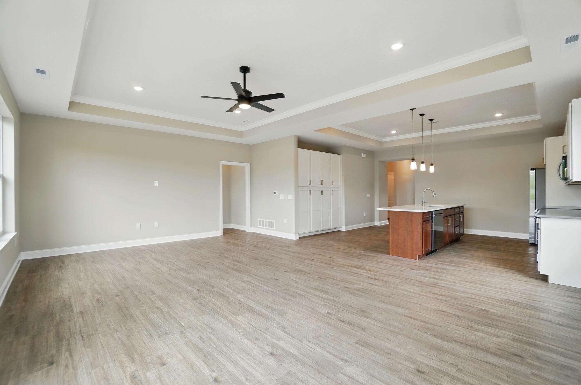 1507 Kingsgate Road, Springfield, Ohio 45502