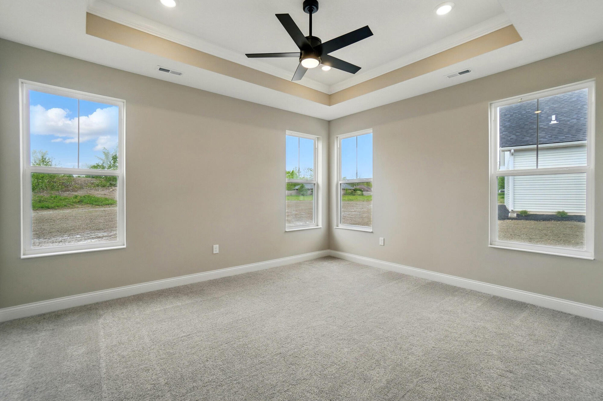 1507 Kingsgate Road, Springfield, Ohio 45502