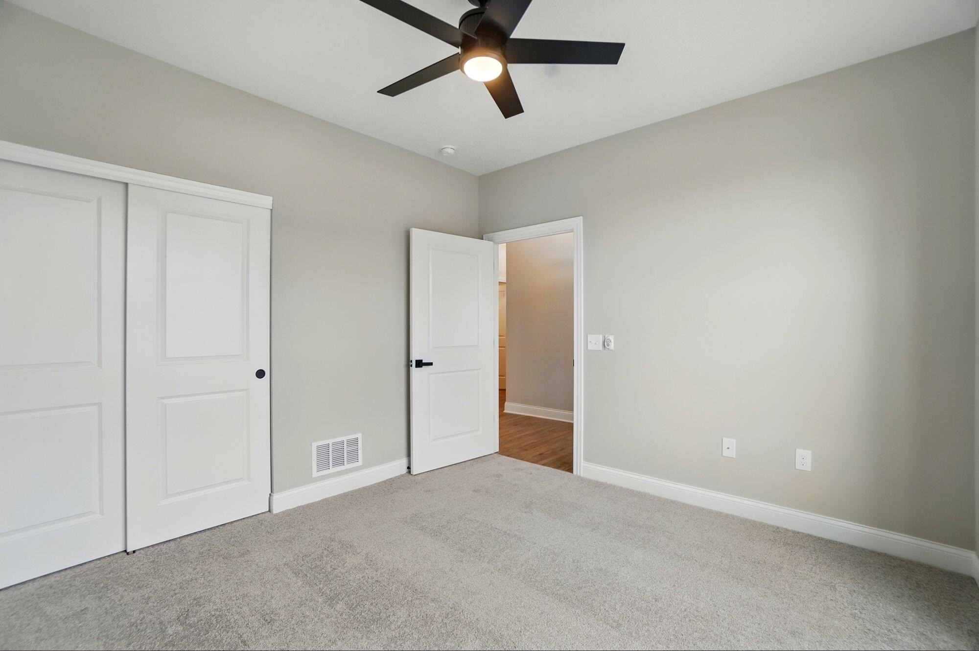 1507 Kingsgate Road, Springfield, Ohio 45502