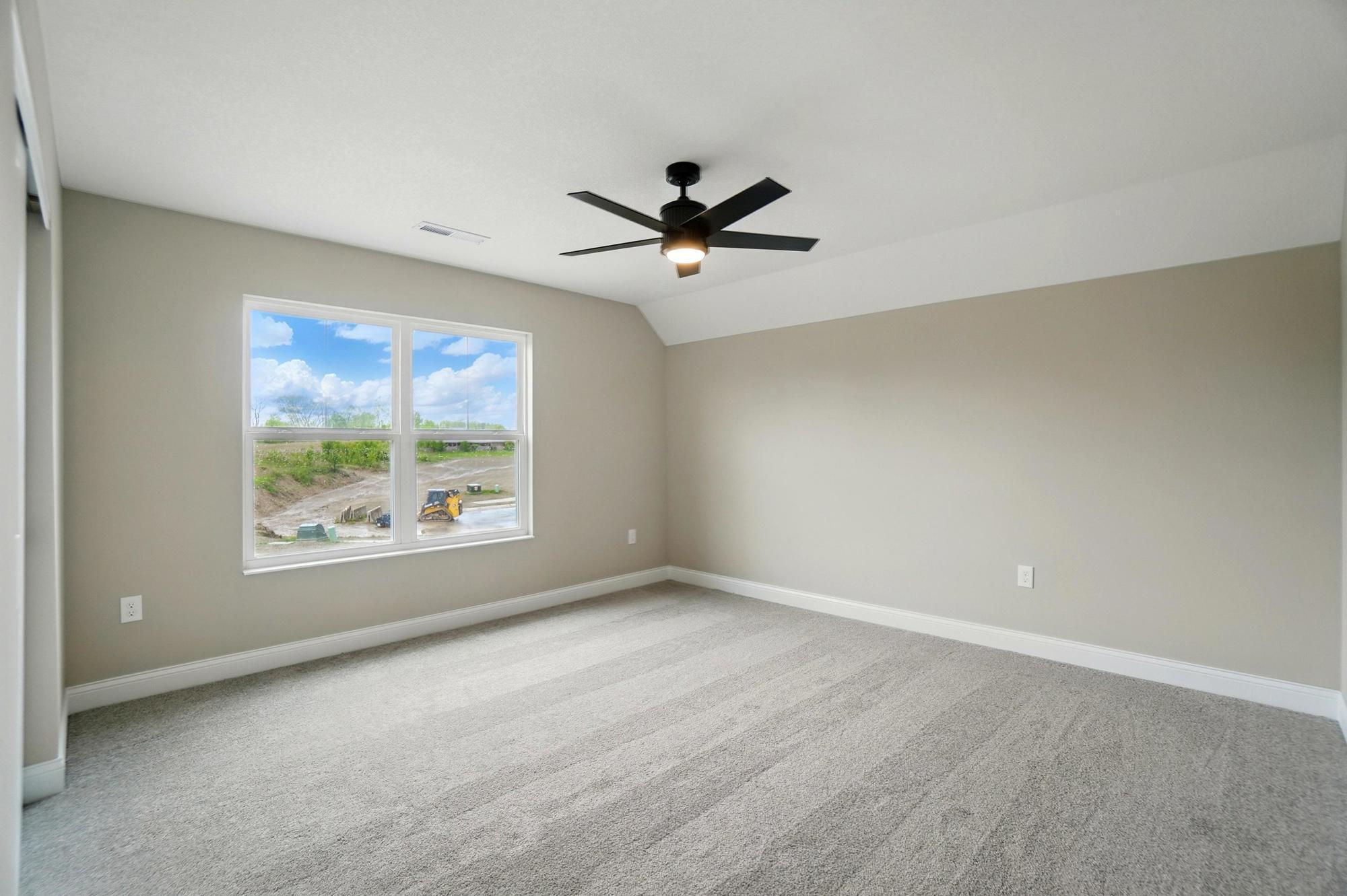 1509 Kingsgate Road, Springfield, Ohio 45502