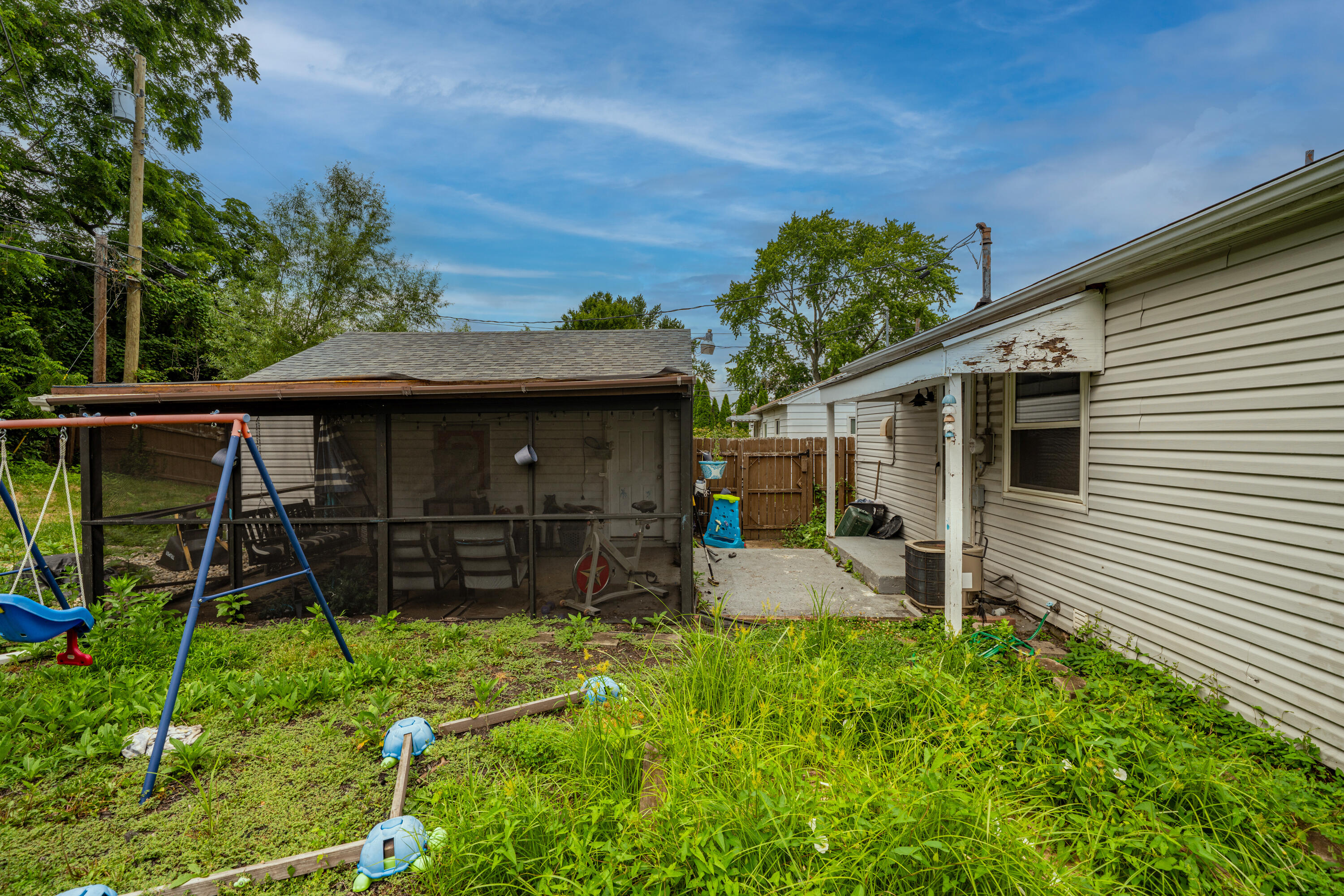 3387 Harwood Street, Kettering, Ohio 45429