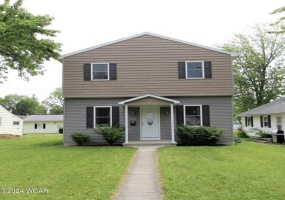 2421 Grace Boulevard, Findlay, Ohio, 3 Bedrooms Bedrooms, ,2 BathroomsBathrooms,Residential,For Sale,Grace,305748