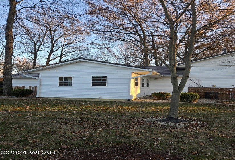 1110 Hawthorne Street, Saint Marys, Ohio, 3 Bedrooms Bedrooms, ,1 BathroomBathrooms,Residential,For Sale,Hawthorne,305817