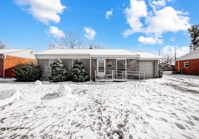 1009 Fairfield Road, Troy, Ohio 45373, 3 Bedrooms Bedrooms, ,1 BathroomBathrooms,Residential,For Sale,Fairfield,1036660