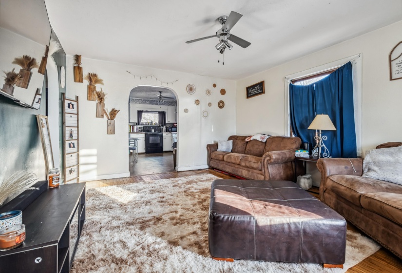 318LindenAve-86