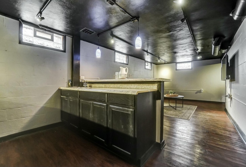 351 N Broadmoor Boulevard