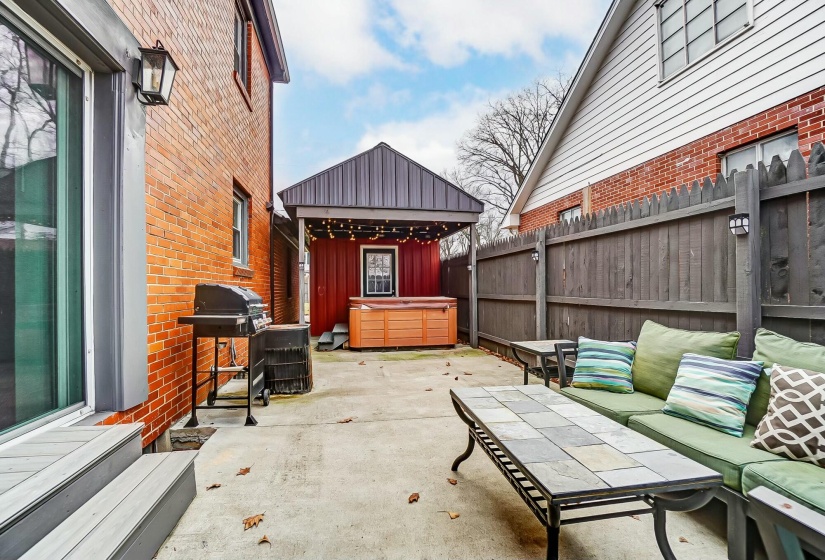 351 N Broadmoor Boulevard