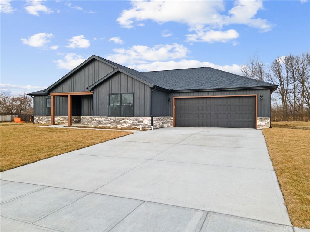3416 Ottawa Circle, Piqua, Ohio 45356