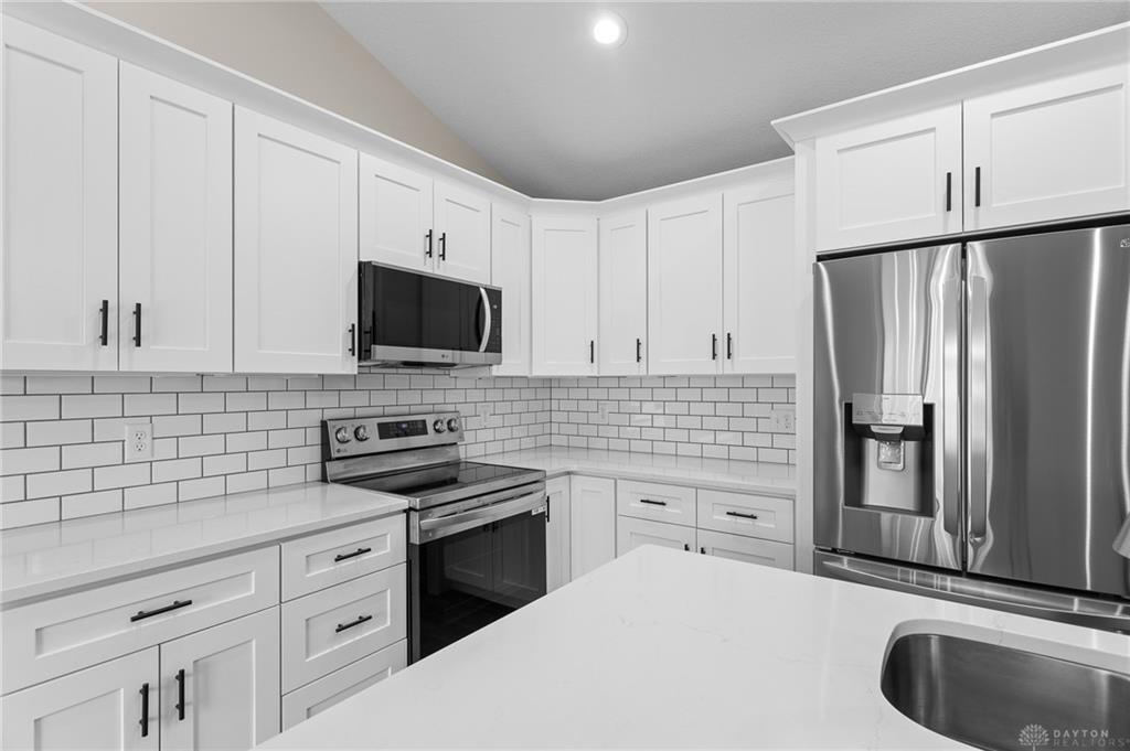 3416 Ottawa Circle, Piqua, Ohio 45356