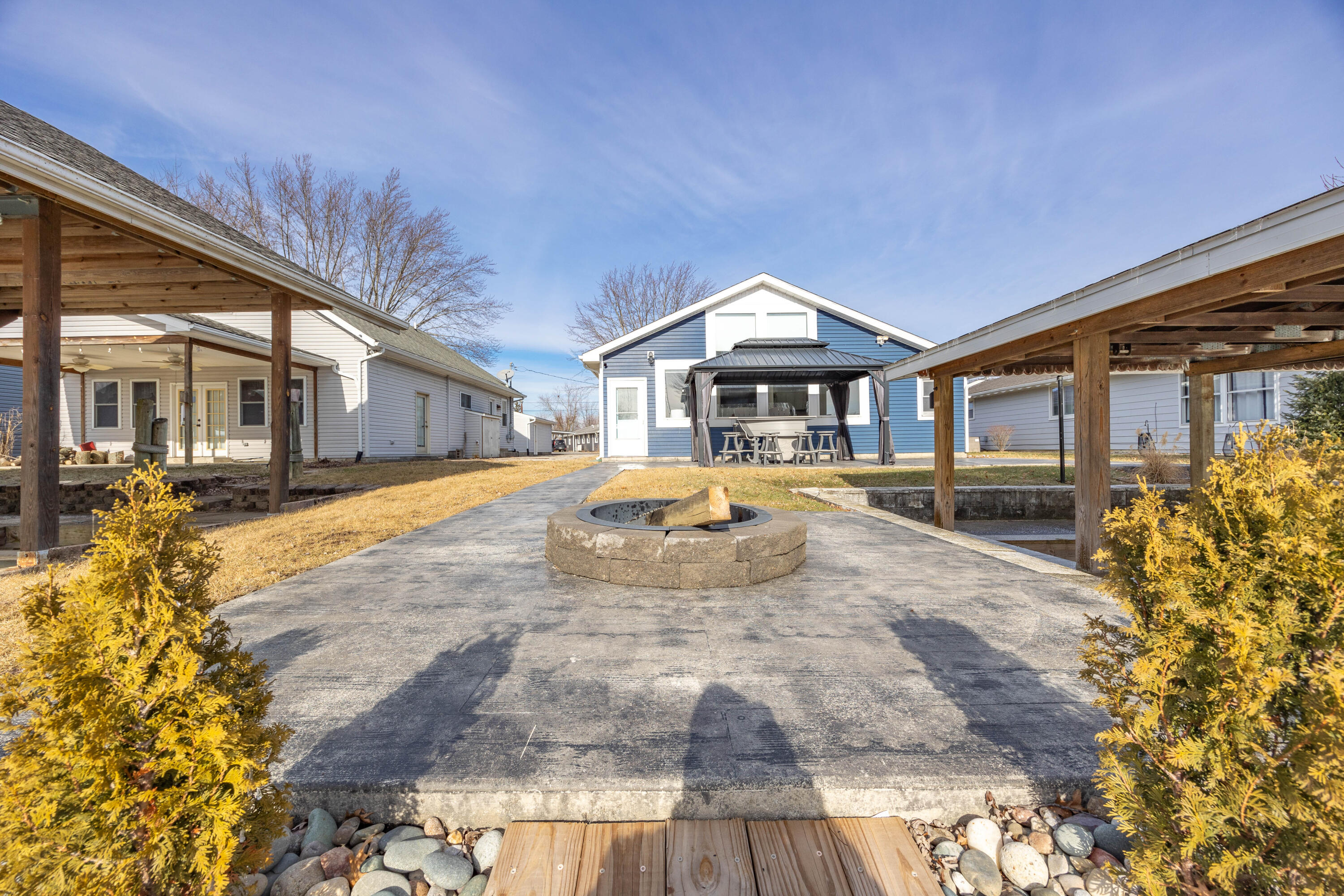 11546 Horseshoe Channel Drive, Lakeview, Ohio 43331