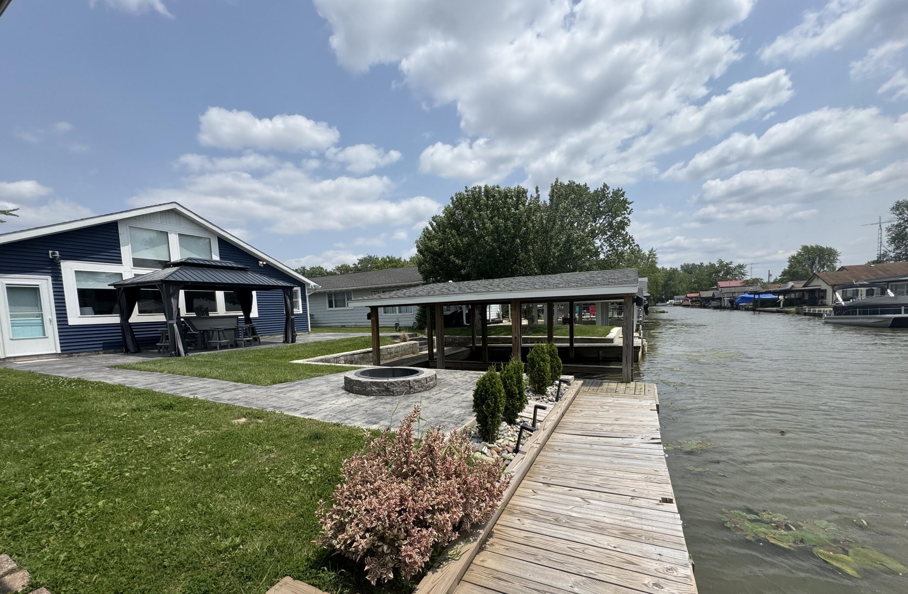 11546 Horseshoe Channel Drive, Lakeview, Ohio 43331