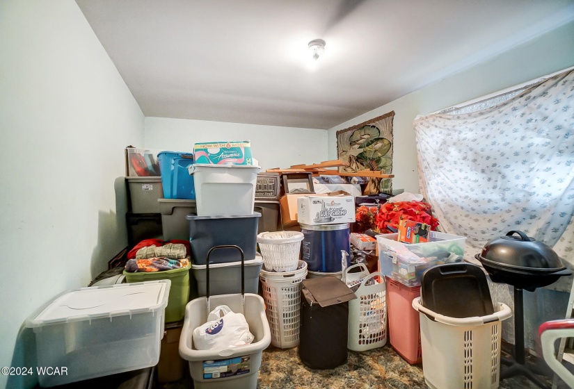 949 Washington Street, Van Wert, Ohio, 2 Bedrooms Bedrooms, ,1 BathroomBathrooms,Residential,For Sale,Washington,305870