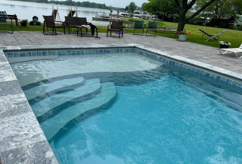 Heated pool