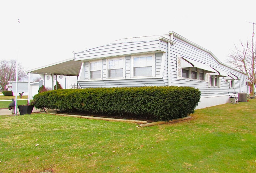 EXTERIOR FRONT