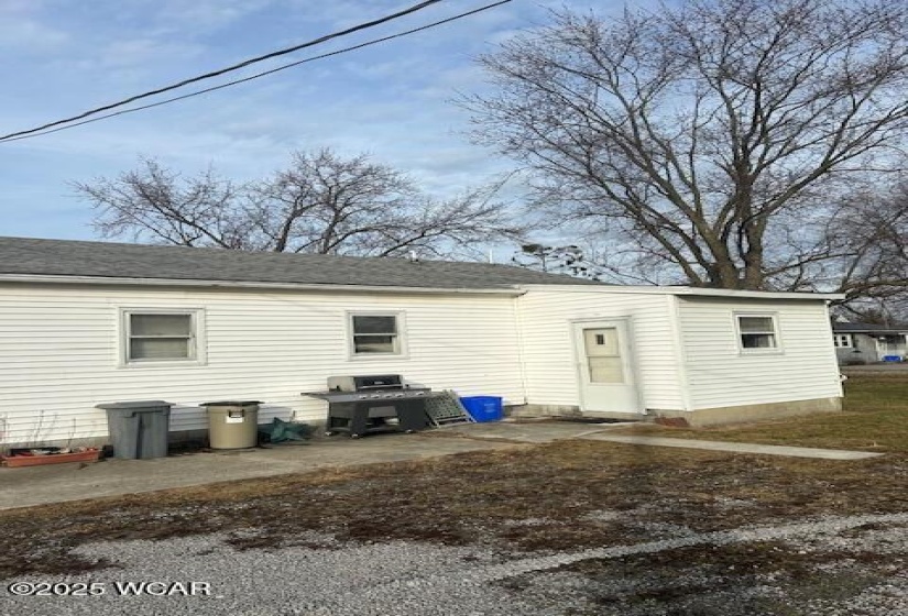 512 Hoffman Street, Ohio City, Ohio, 2 Bedrooms Bedrooms, ,1 BathroomBathrooms,Residential,For Sale,Hoffman,306206