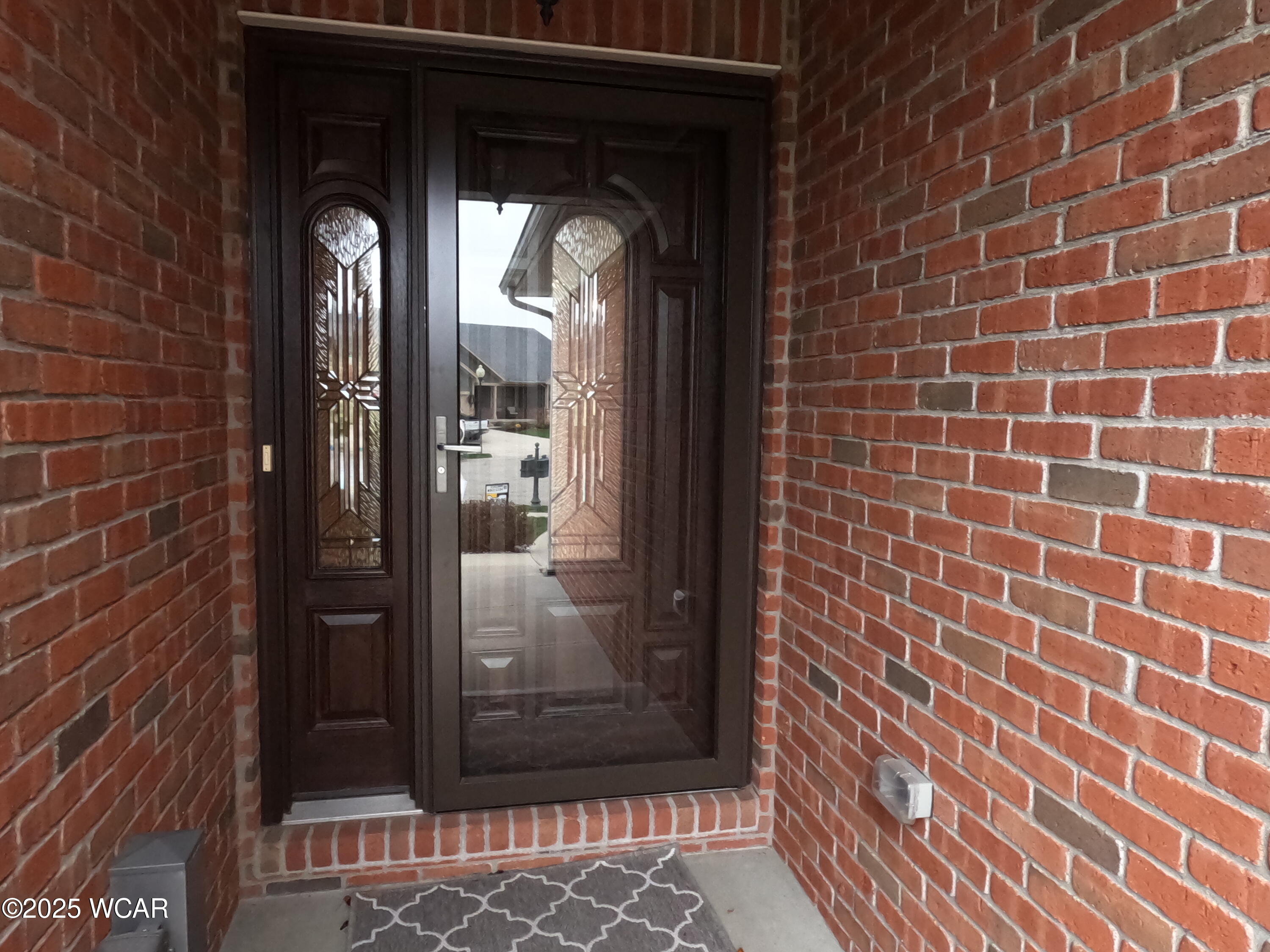 1239 Sherwood Court, Sidney, Ohio