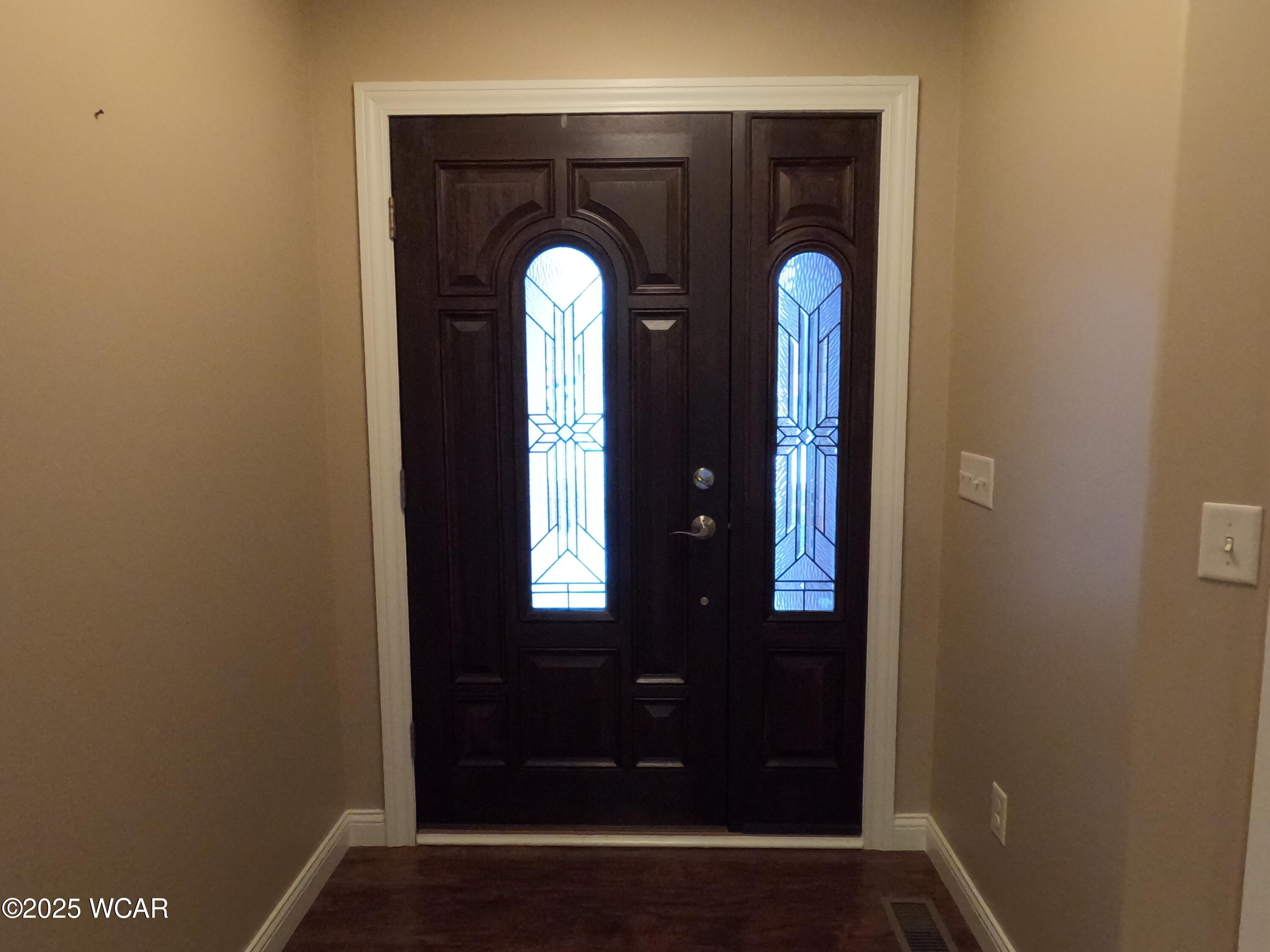 1239 Sherwood Court, Sidney, Ohio