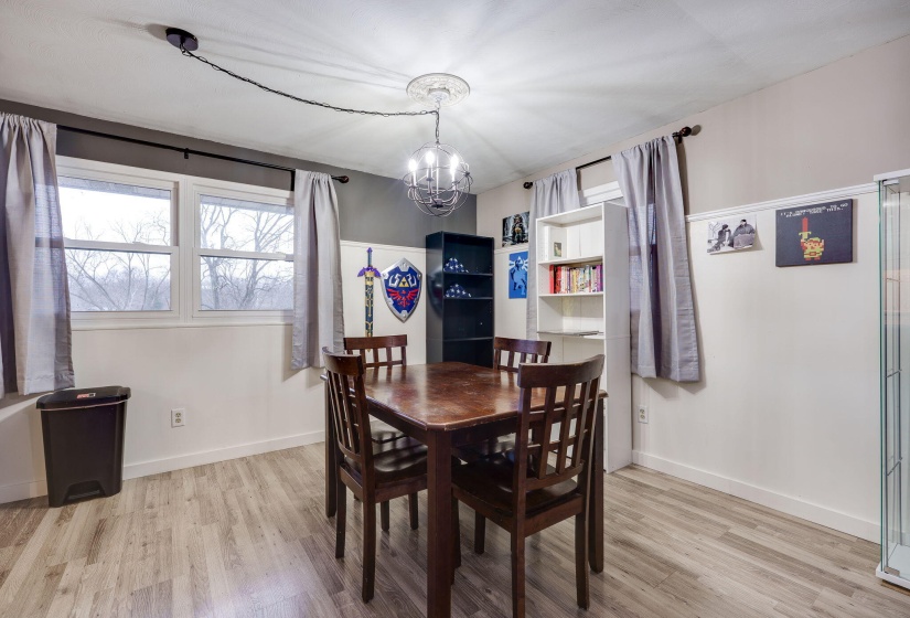 15-web-or-mls-3715-west-dr