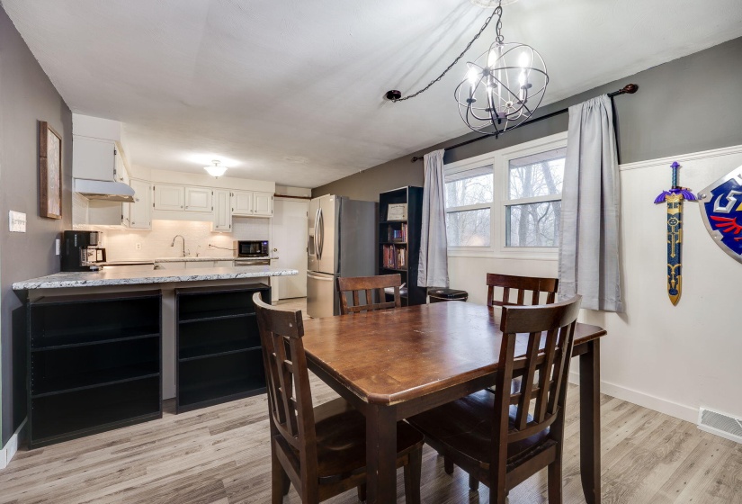 16-web-or-mls-3715-west-dr
