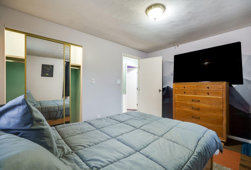28-web-or-mls-3715-west-dr