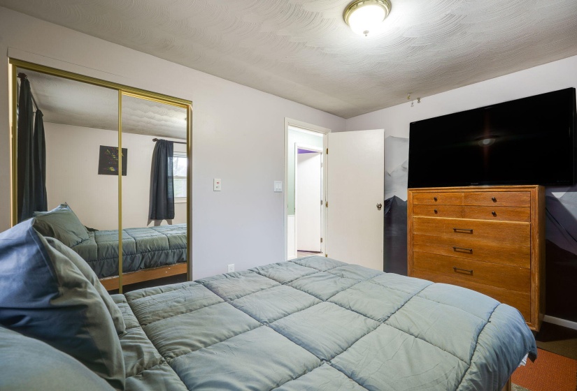 29-web-or-mls-3715-west-dr