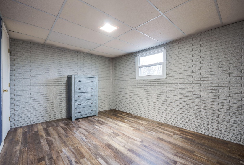 43-web-or-mls-3715-west-dr