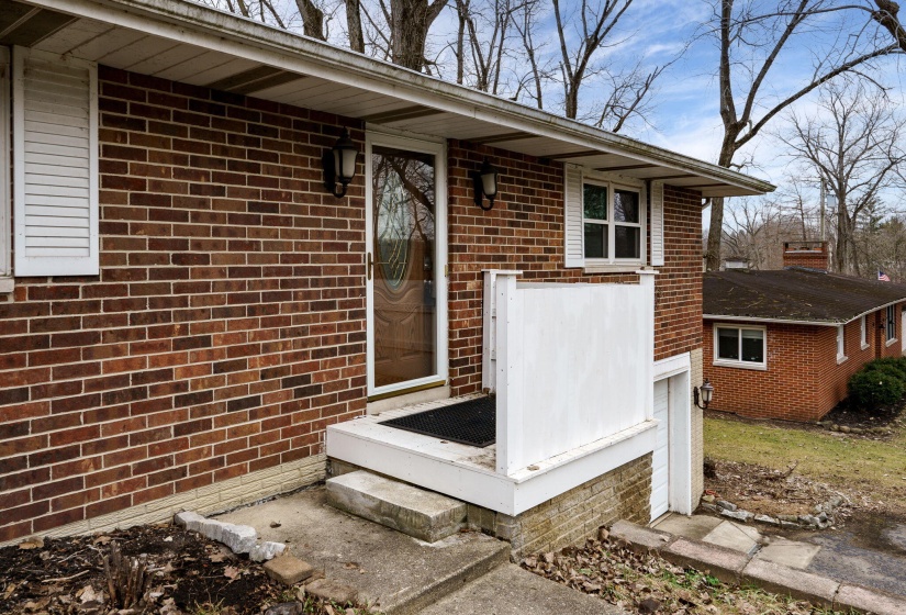 5-web-or-mls-3715-west-dr