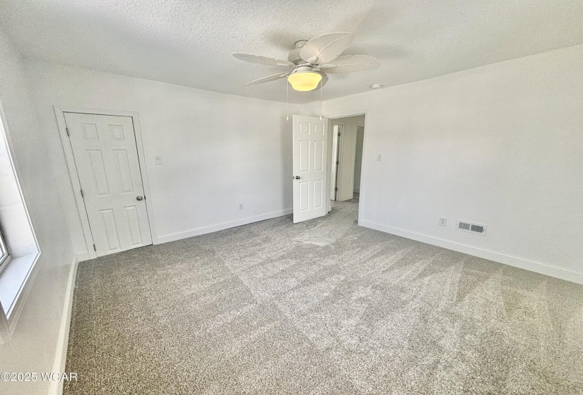 836 Vine Street, Lima, Ohio, 3 Bedrooms Bedrooms, ,2 BathroomsBathrooms,Residential,For Sale,Vine,306306