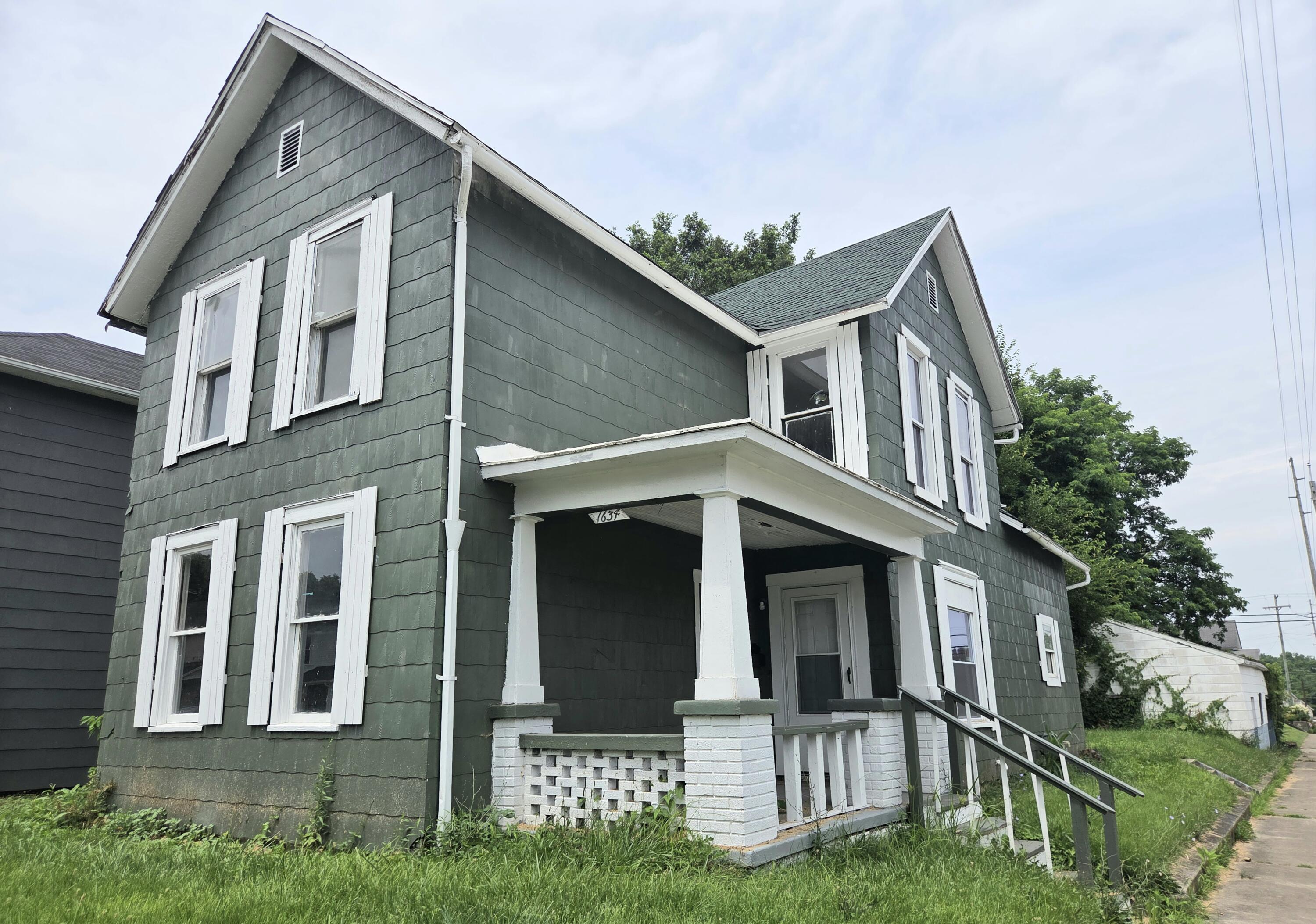 1634 Edwards Avenue, Springfield, Ohio 45503